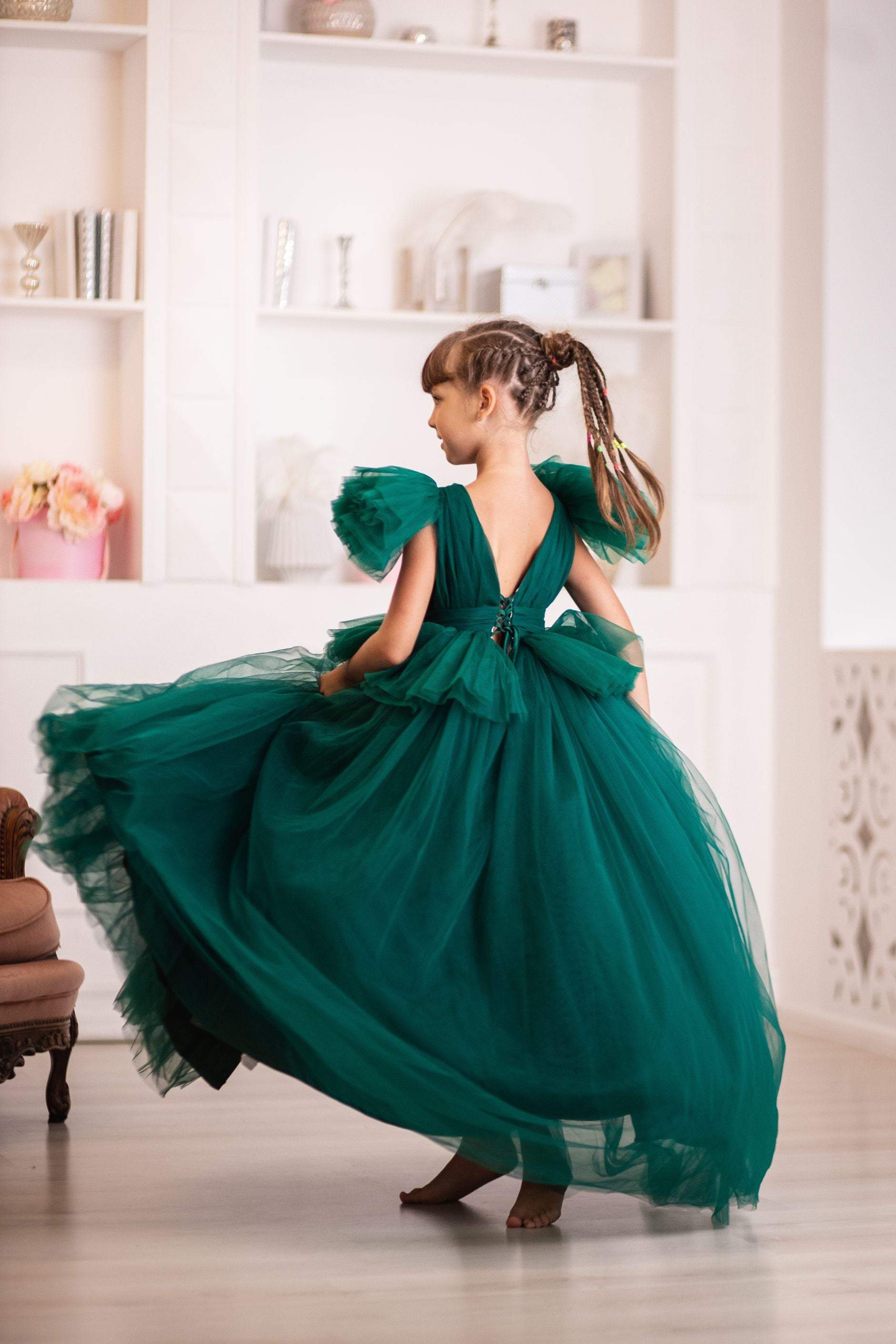 Emerald Green Dress For Wedding Guest | Guest dresses, Nice dresses, Trendy  dresses